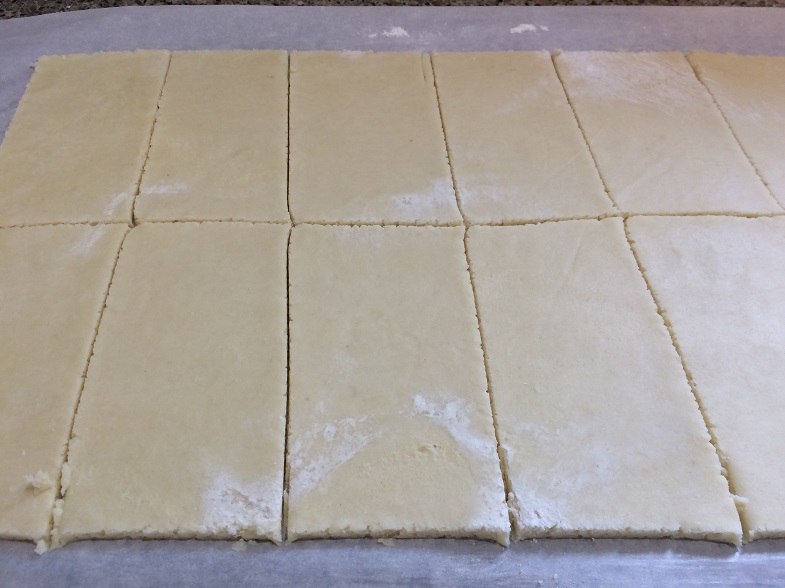 cut poptart gf pastry