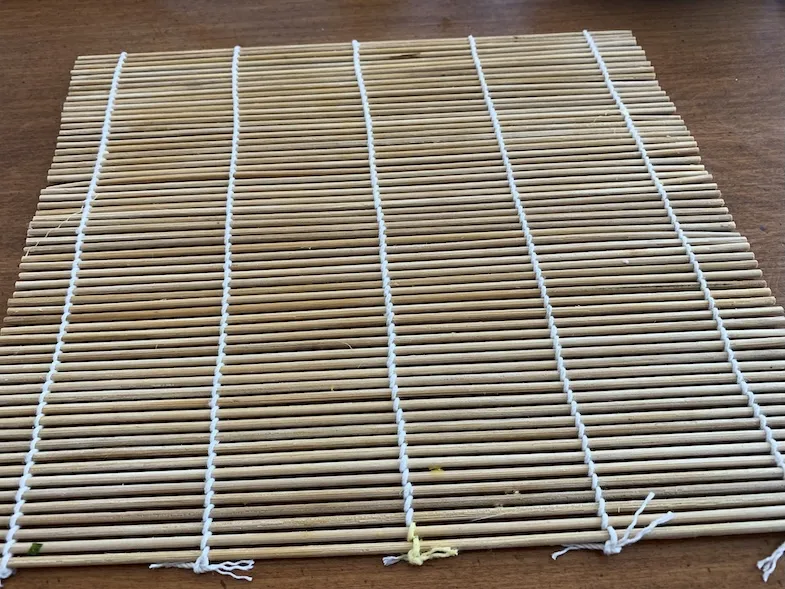 bamboo mat for making rolled sushi