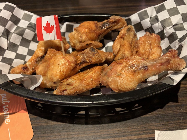 Wings with a chipotle mango rub