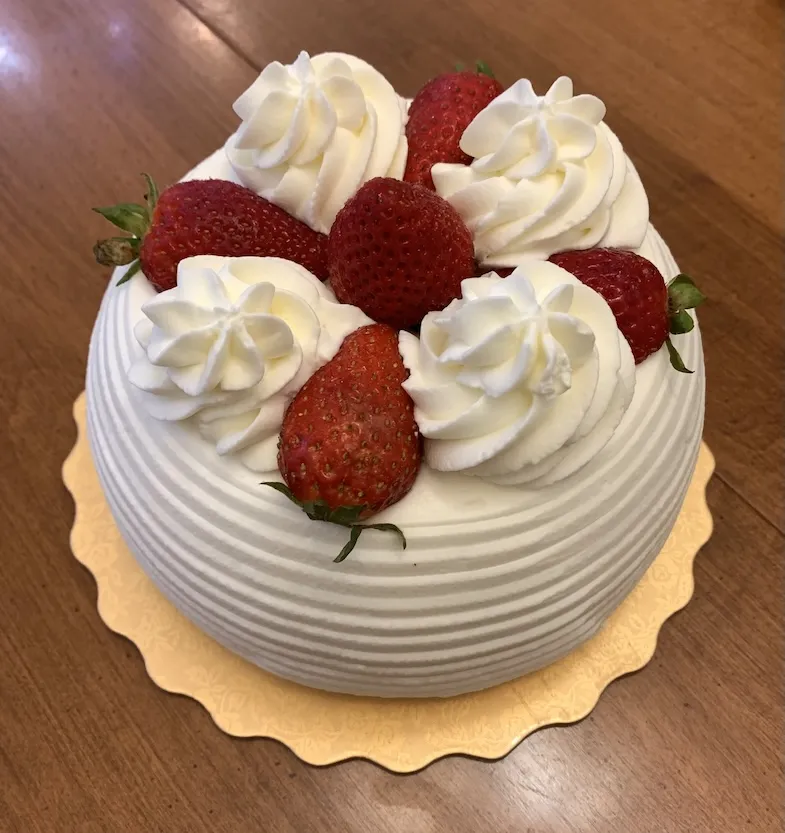 Misoan Gluten-Free Strawberry Sponge Cake