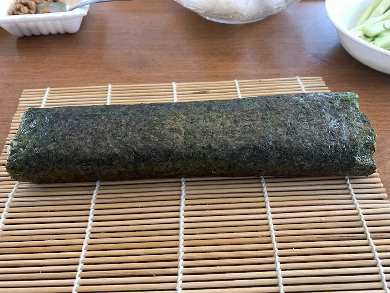 maki sushi rolled up